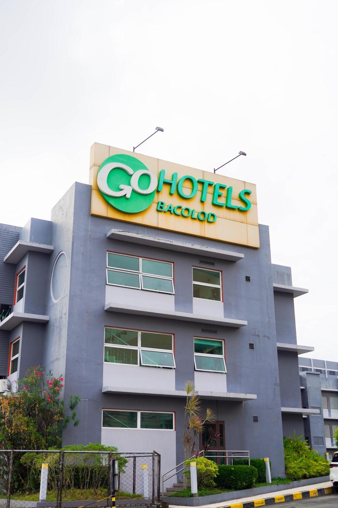 Go Hotels Bacolod Exteriör bild